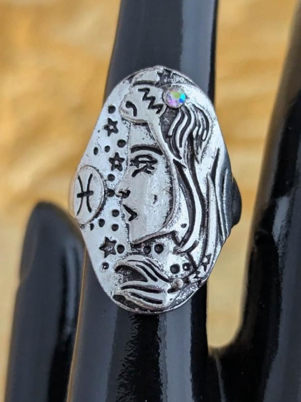 Vintage Style Silver Pisces Zodiac Ring ♓️ Size 8 ✨Astrology